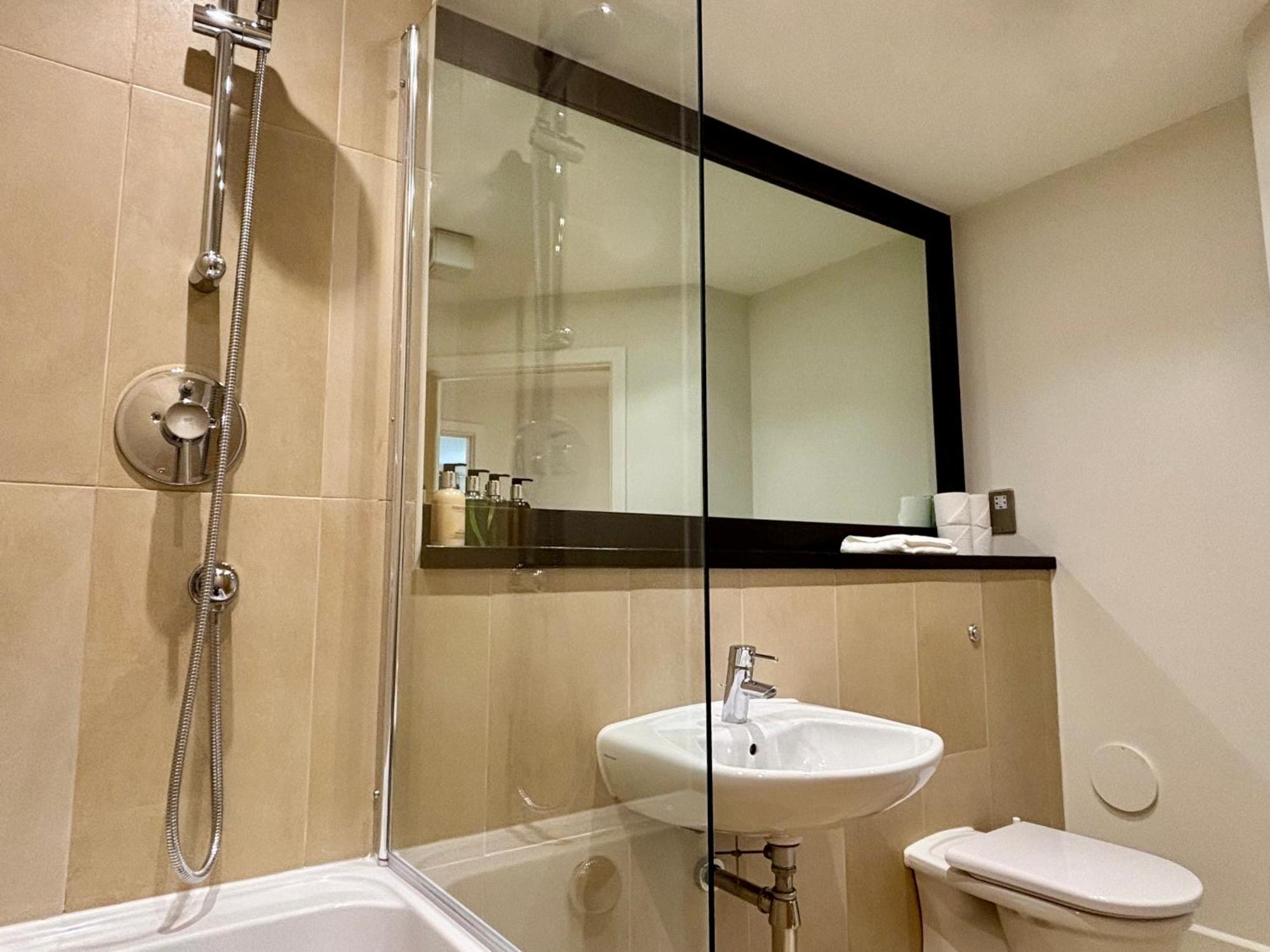 Your Space Apartments - The Hamilton'S Cambridge-i reptér Kültér fotó